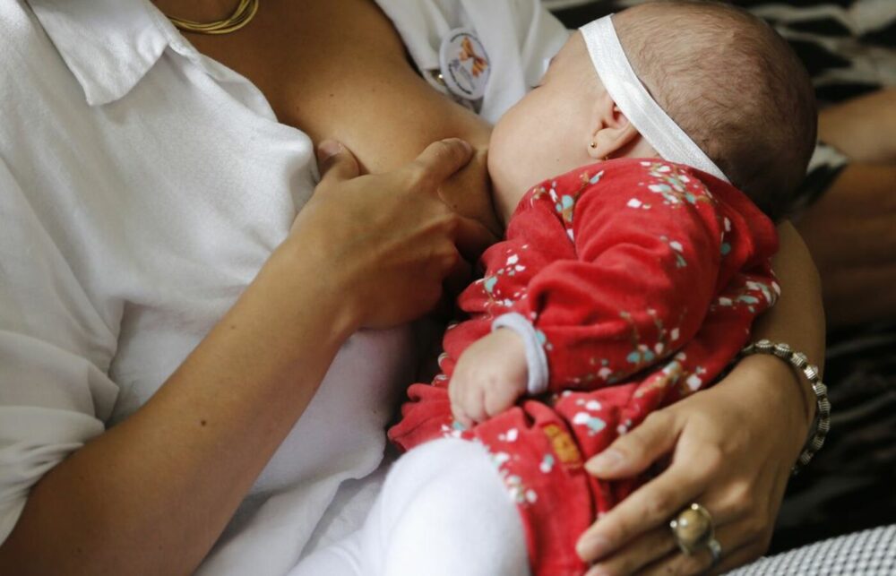 Saúde lança campanha para reforçar importância do aleitamento materno